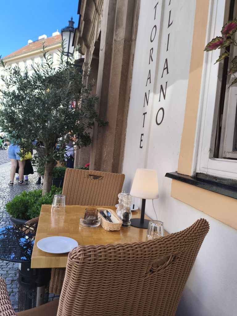 Oliva Nera Italian Restaurant